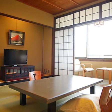 Choraku Ryokan Kōbe Extérieur photo