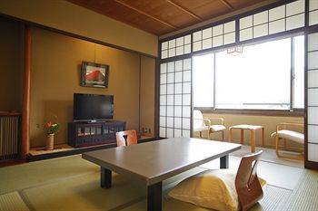 Choraku Ryokan Kōbe Extérieur photo