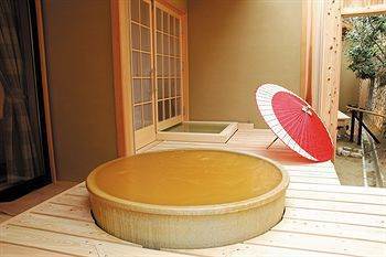 Choraku Ryokan Kōbe Extérieur photo